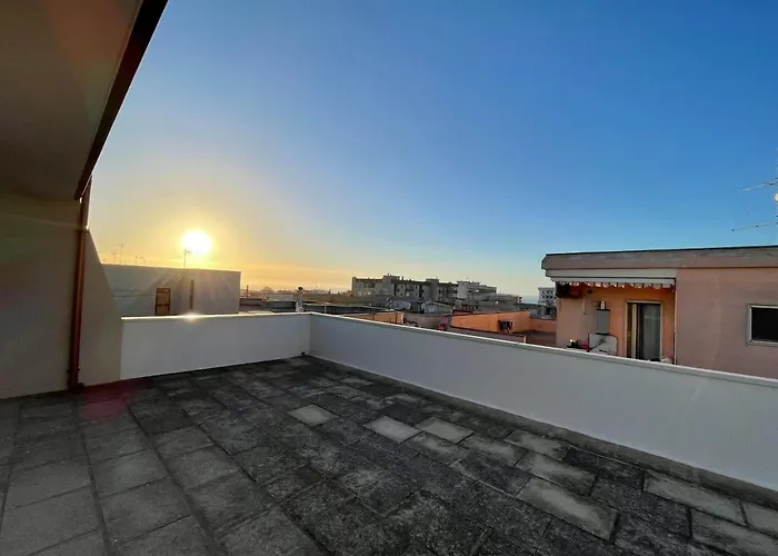 Attico Amaranto Галліполі